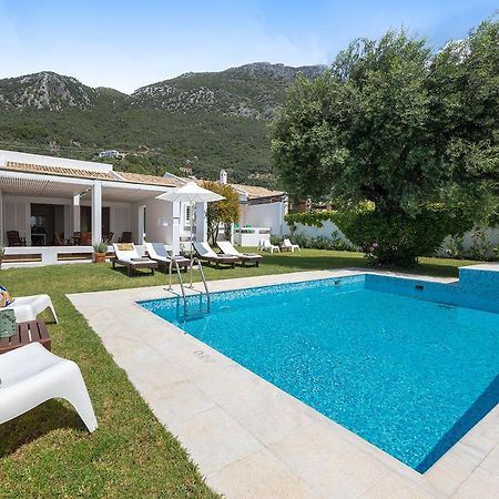 בארבאטי Villa Piedra Del Mar Beachfront By Villa2Be מראה חיצוני תמונה