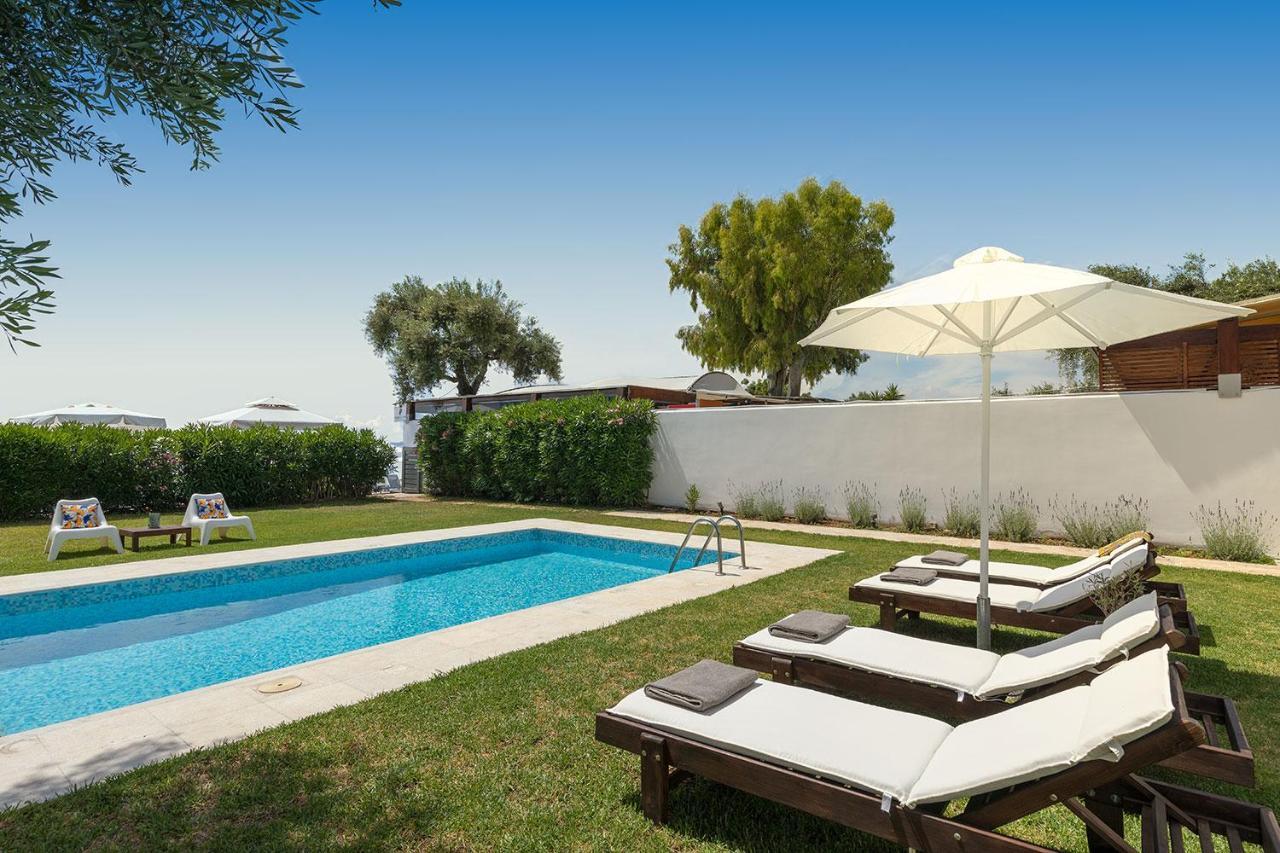 בארבאטי Villa Piedra Del Mar Beachfront By Villa2Be מראה חיצוני תמונה