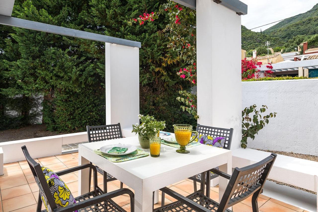בארבאטי Villa Piedra Del Mar Beachfront By Villa2Be מראה חיצוני תמונה
